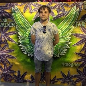 Meet your Posher, Nathan